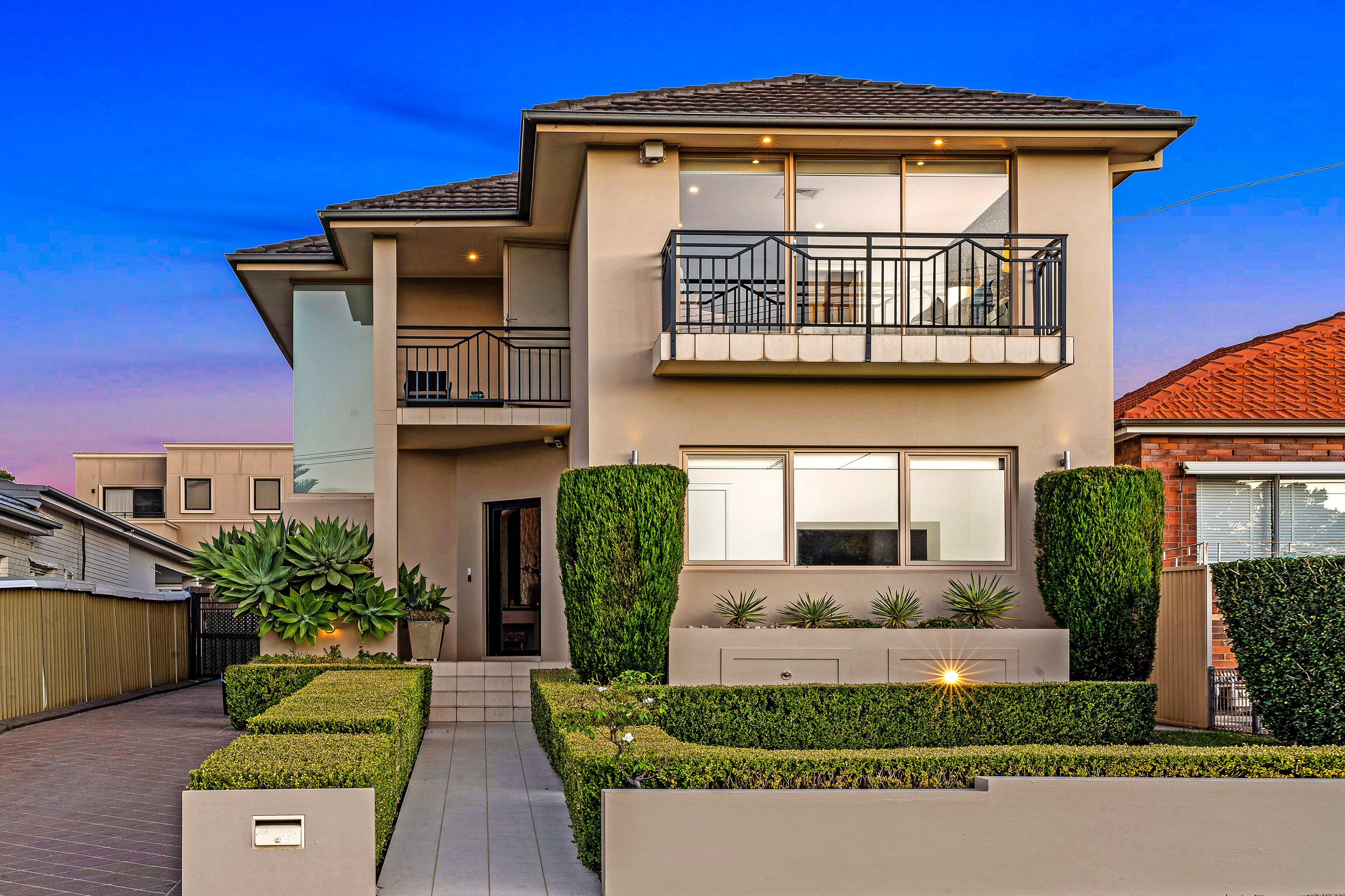 18. 27 Yoorami Rd Beverly Hills.jpg