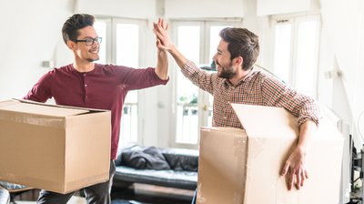 Investing with Friends: Pros and Cons to Consider cover