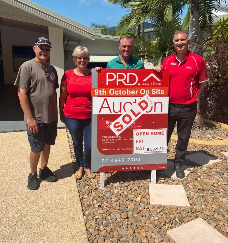 MEGA BLOWOUT AUCTION IN AIRLIE BEACH