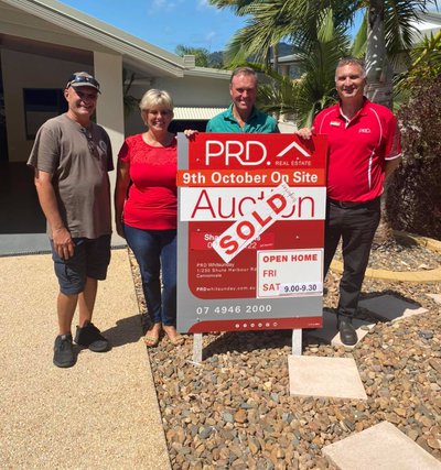 MEGA BLOWOUT AUCTION IN AIRLIE BEACH cover