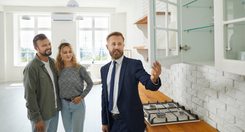 5 Reasons to Sell Your Home in Winter --.png