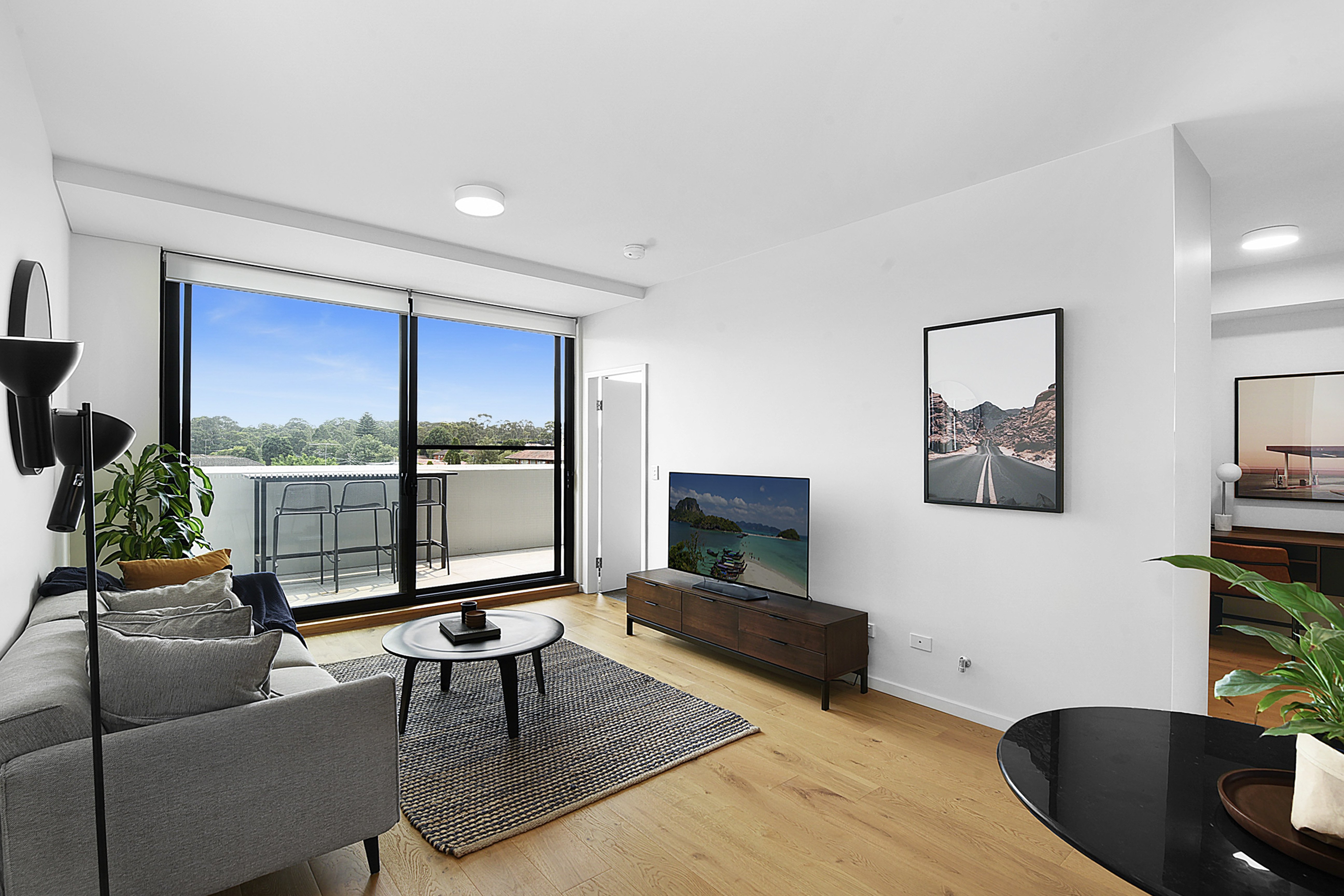 7. 303.141 Penshurst Rd Narwee.jpg