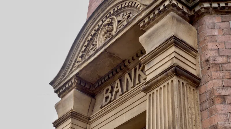 Selling Tips Amid RBA Rate Cuts in 2025