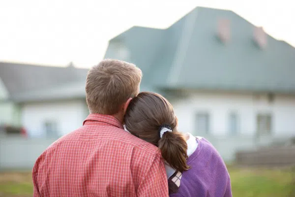 6 Things to Do Before You Buy Your First Home