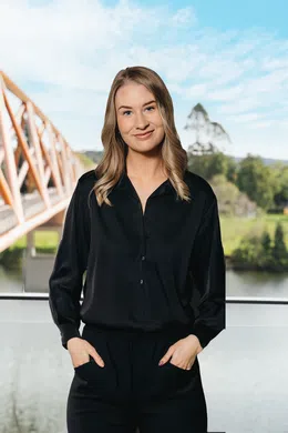 Angela Beezem