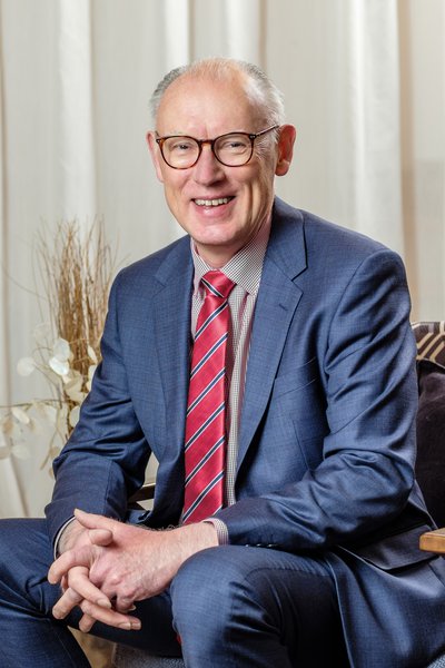 Julian Stepik