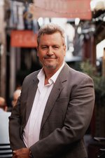 Ray Nicholson
