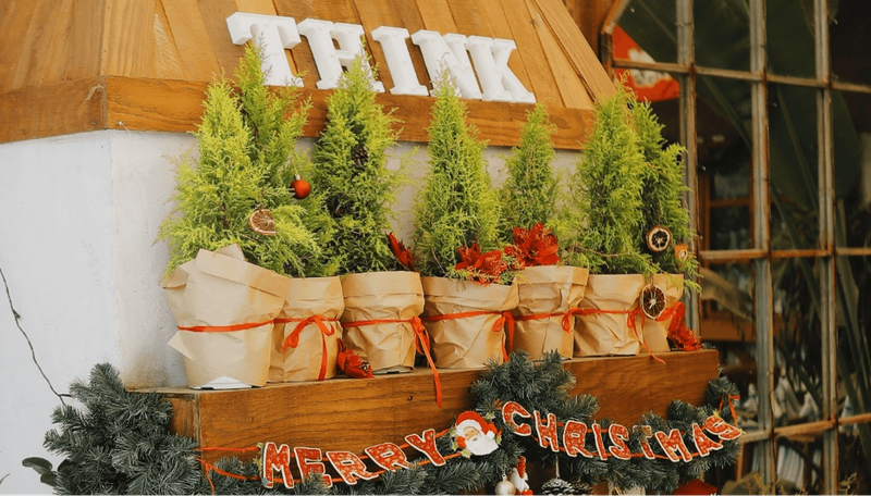 5 Simple Tips To Decorate Your Home For The Holidays