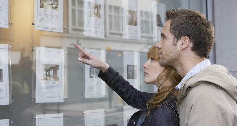 first-home-buyers-searching-home.jpg