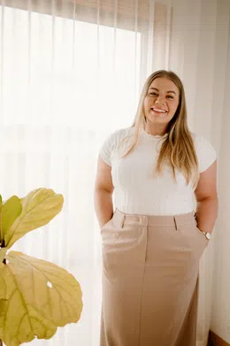 Sophie Dare